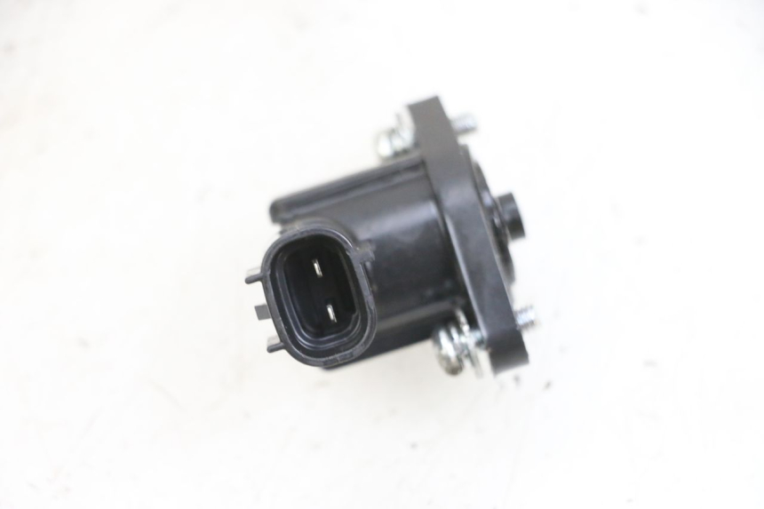 photo de STARTER ELETRICO PEUGEOT KISBEE 4T 50 (2018 - 2022) - Zoom estado de uso