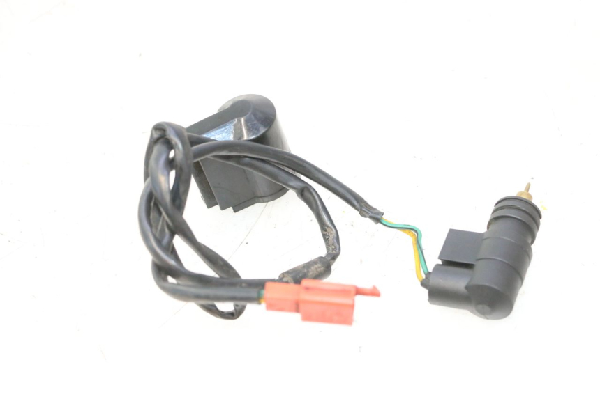 photo de STARTER ELETRICO JM MOTORS OLDIES 4T 50 (2010 - 2020) - Otra perspectiva