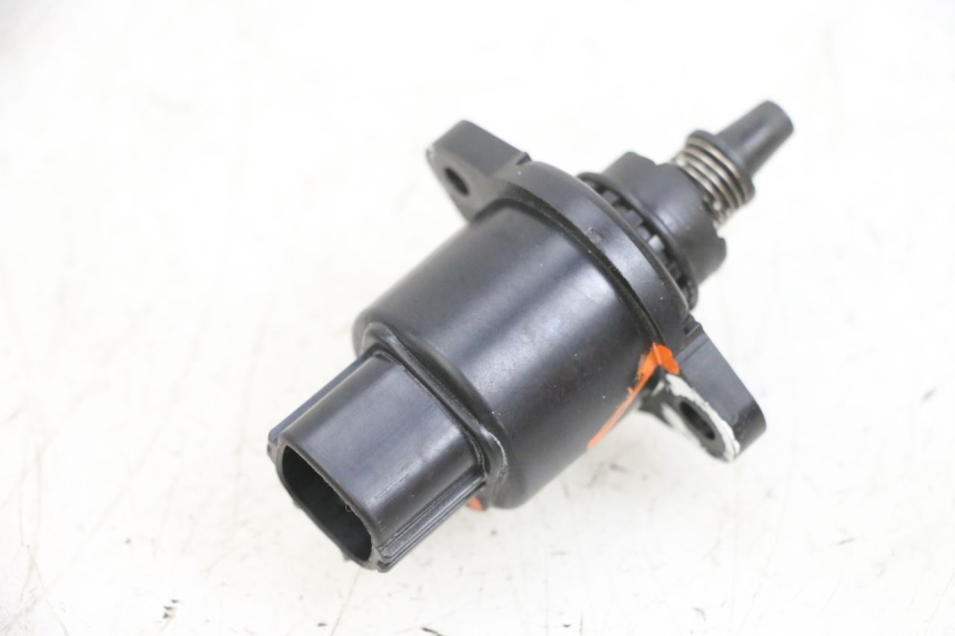 photo de STARTER ELETRICO YAMAHA X-MAX XMAX 125 (2010 - 2013) - Primer plano técnico