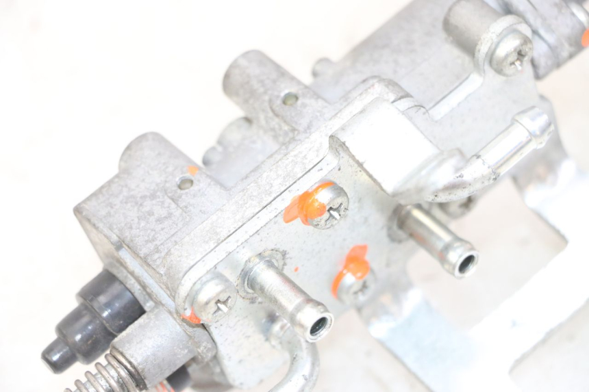 photo de STARTER YAMAHA XJ6 ABS 600 (2008 - 2016) - Otra perspectiva