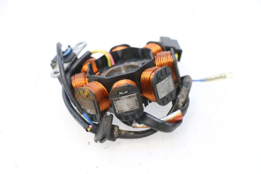 photo de STATOR KYMCO AGILITY FR 2T 50 (2012 - 2017) - Detalles de los puntos de fijación