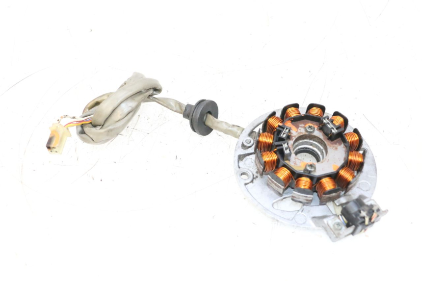 photo de STATOR MBK BOOSTER SPIRIT NAKED 50 (2004 - 2017) - Vista principal