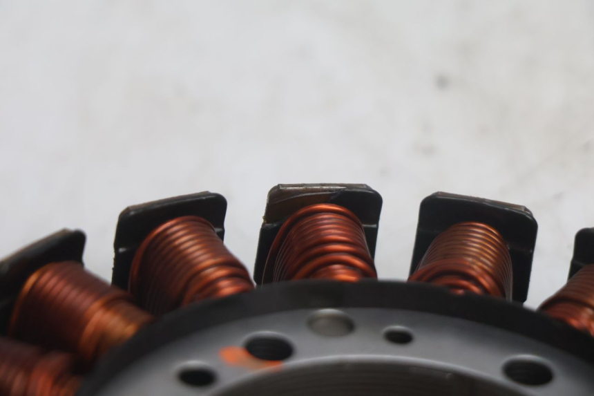photo de STATOR SUZUKI BURGMAN EXECUTIVE ABS 650 (2006 - 2012) - Recambio usado revisado