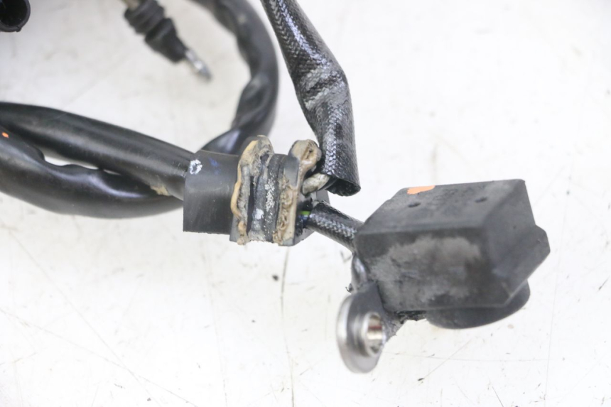 photo de STATOR HONDA CRF-F CRF F 110 (2019 - 2022) - Primer plano técnico