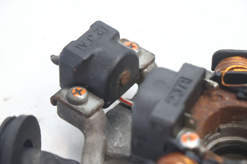 photo de STATOR MBK EVOLIS 80 (1993 - 1999) - Otra perspectiva