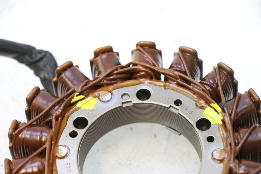 photo de ESTATOR GILERA GP 800 (2007 - 2013) - Primer plano técnico
