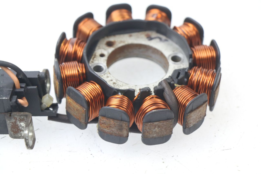 photo de STATOR PIAGGIO LIBERTY 4T 50 (2009 - 2015) - Otra perspectiva