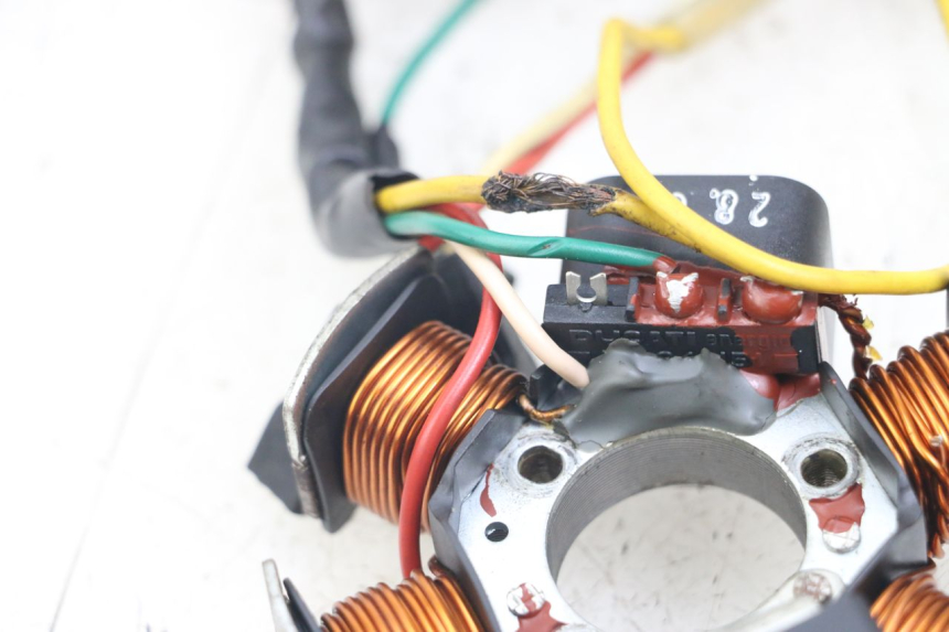 photo de STATOR RIEJU MRT 50 (2018 - 2021) - Detalle de la pieza