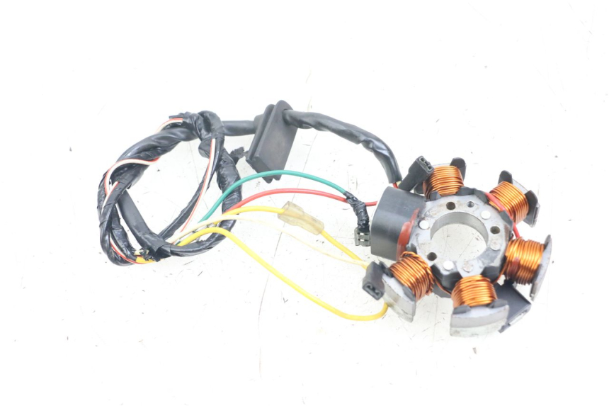 photo de STATOR RIEJU MRT 50 (2018 - 2021) - Primer plano técnico