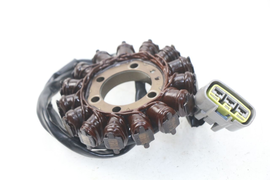 photo de STATOR BMW S RR ABS S1000RR 1000 (2009 - 2011) - Detalle de la pieza