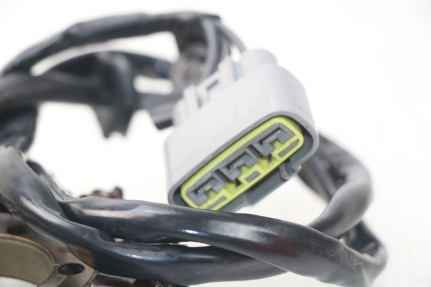 photo de STATOR BMW S RR ABS S1000RR 1000 (2009 - 2011) - Zoom estado de uso