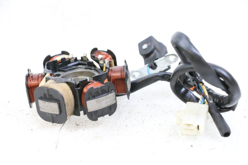 photo de STATOR PEUGEOT SPEEDFIGHT 4 2T 50 (2015 - 2019) - Detalle de la pieza