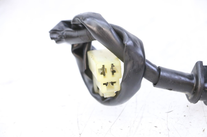 photo de STATOR SUZUKI GSR 750 (2011 - 2017) - Primer plano técnico