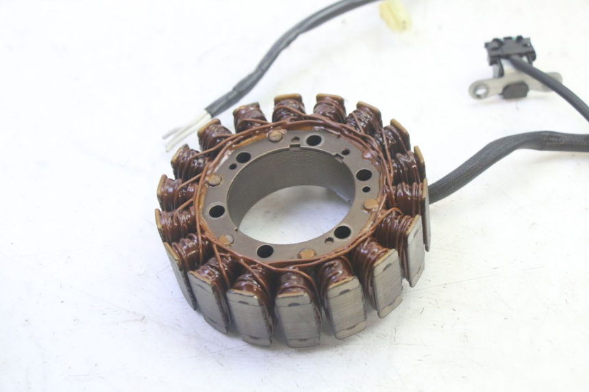 photo de STATOR YAMAHA TDM ABS 900 (2002 - 2014) - Detalle de la pieza