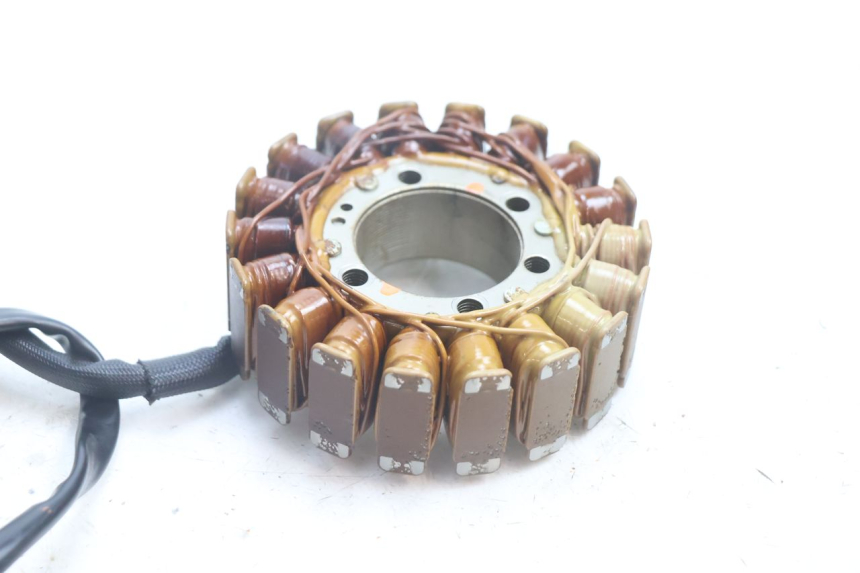 photo de STATOR HONDA VFR FI RC46 800 (1998 - 2001) - Otra perspectiva
