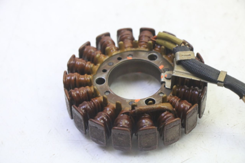 photo de STATOR YAMAHA X-MAX XMAX 125 (2010 - 2013) - Zoom estado de uso
