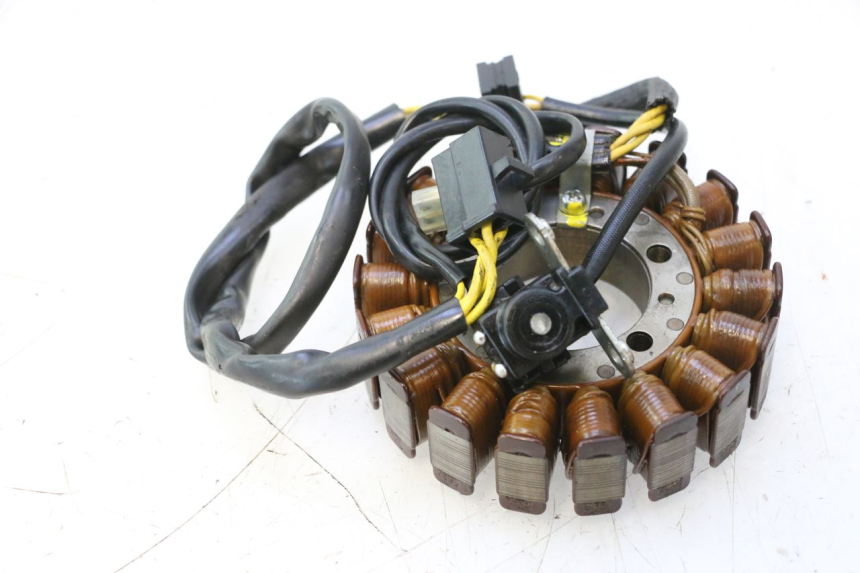 photo de STATOR HONDA XLV VARADERO 125 (2007 - 2012) - Otra perspectiva