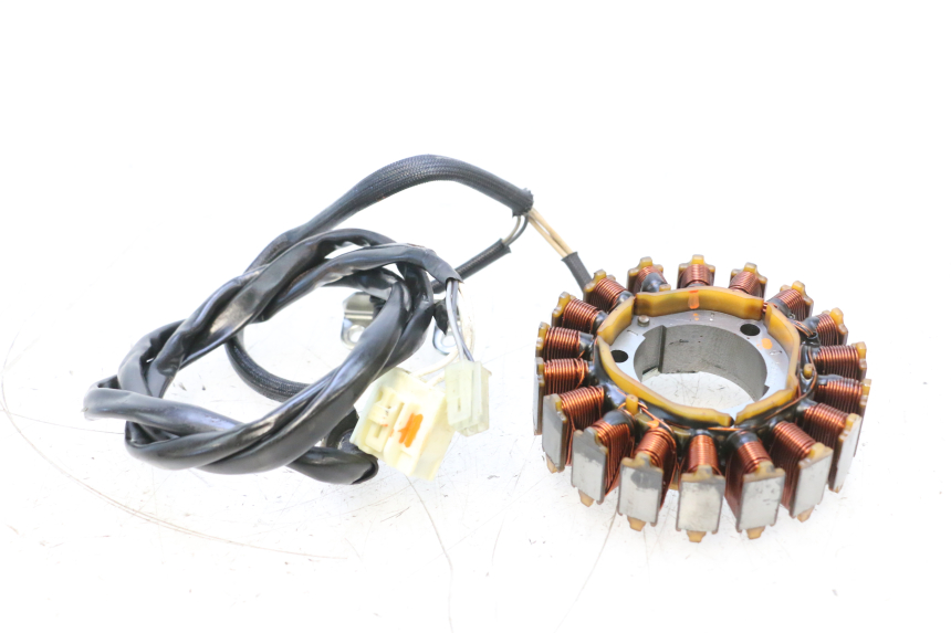 photo de STATOR YAMAHA XP T-MAX TMAX ABS 530 (2012 - 2015) - Detalle de la pieza