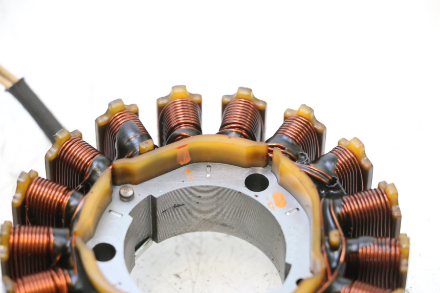 photo de STATOR YAMAHA XP T-MAX TMAX ABS 530 (2012 - 2015) - Otra perspectiva