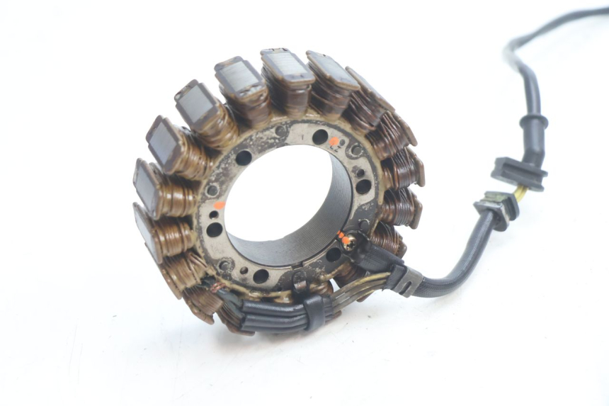 photo de STATOR HONDA XRV AFRICA TWIN 750 (1990 - 1992) - Zoom estado de uso