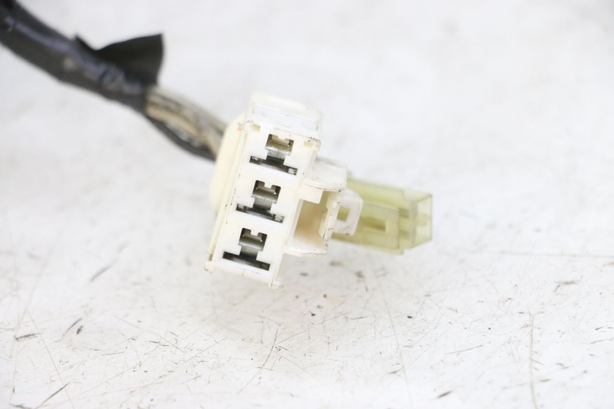 photo de STATOR YAMAHA FZS FAZER 600 (2001 - 2003) - Zoom estado de uso