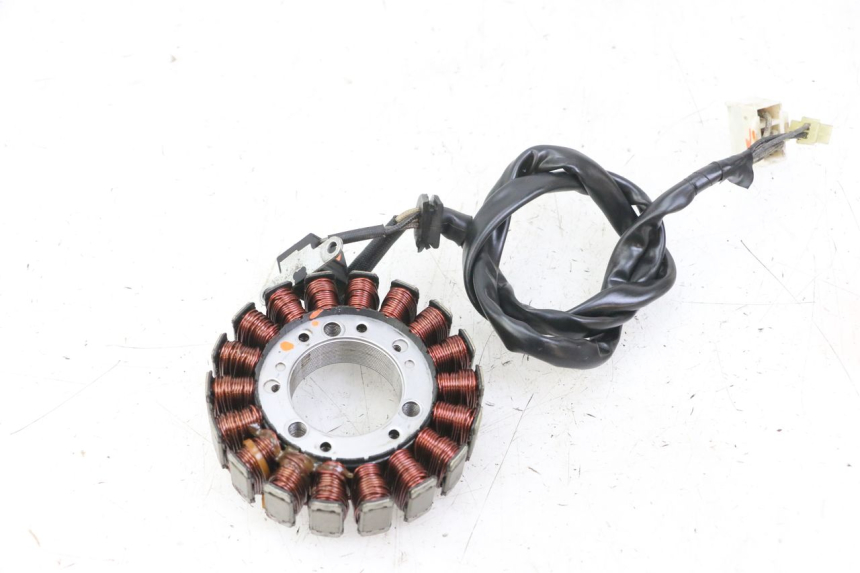 photo de STATOR YAMAHA FZS FAZER 600 (2001 - 2003) - Otra perspectiva