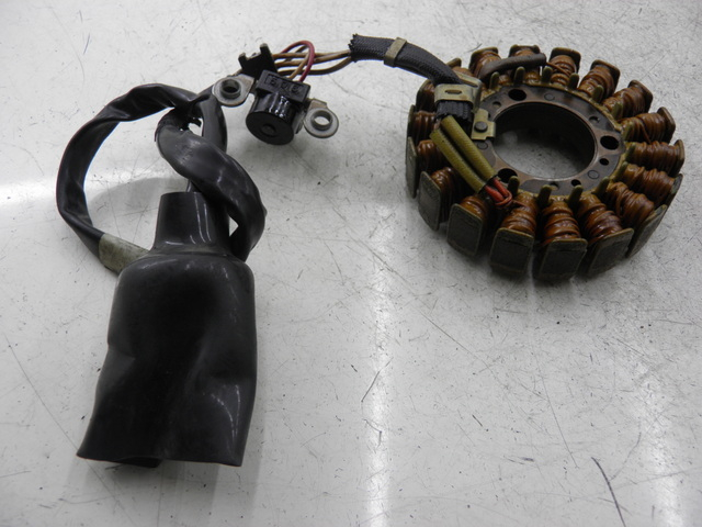 photo de STATOR YAMAHA X-CITY XCITY 125 (2007 - 2013) - Estado de la superficie y material