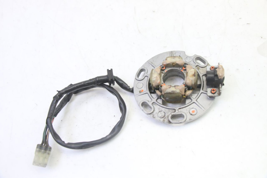photo de STATOR YAMAHA YZ 125 (1998 - 2005) - Otra perspectiva
