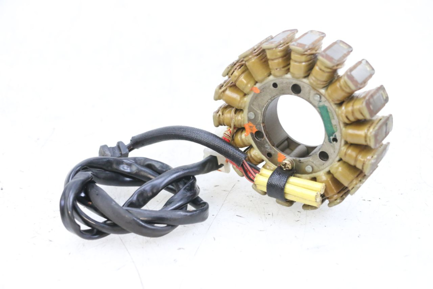 photo de STATOR KAWASAKI ZR 7 750 (1999 - 2004) - Vista principal