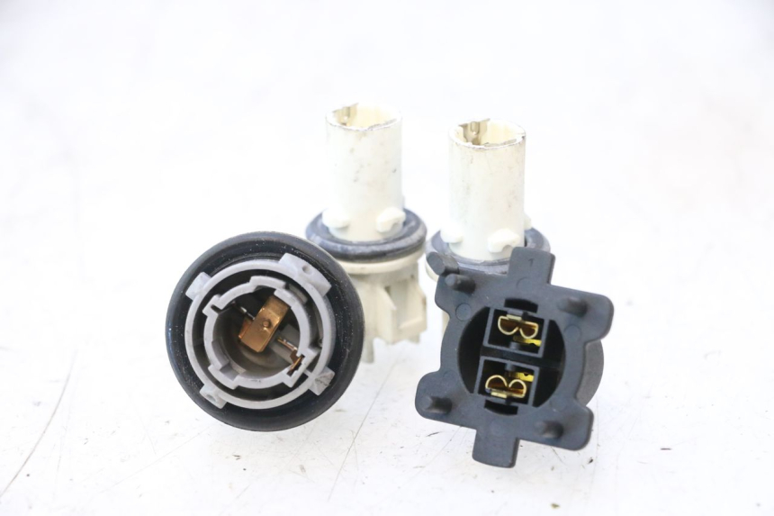 photo de SOPORTE DE BOMBILLA SUZUKI BURGMAN 125 (2007 - 2014) - Primer plano técnico