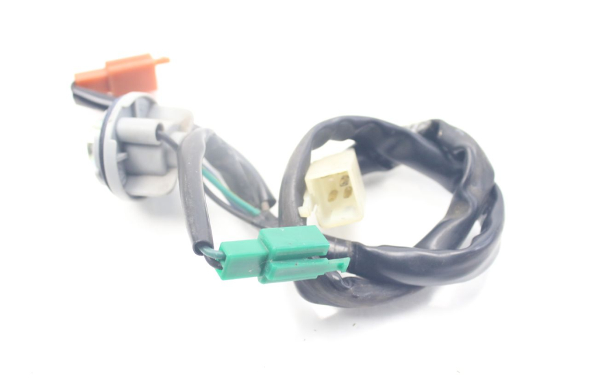 photo de SOPORTE DE BOMBILLA YAMAHA BW'S BWS 125 (2010 - 2013) - Zoom estado de uso