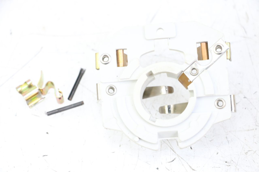 photo de PORTALAMPARAS SUZUKI CP 80 (1985 - 1996) - Vista principal