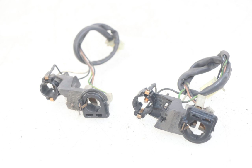 photo de SOPORTE DE BOMBILLA YAMAHA XMAX X-MAX 125 (2006 - 2009) - Vista principal