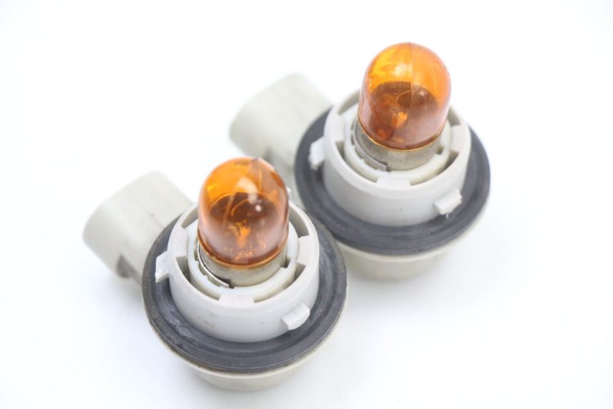 photo de SOPORTE DE BOMBILLA PIAGGIO X10 125 (2012 - 2017) - Vista principal