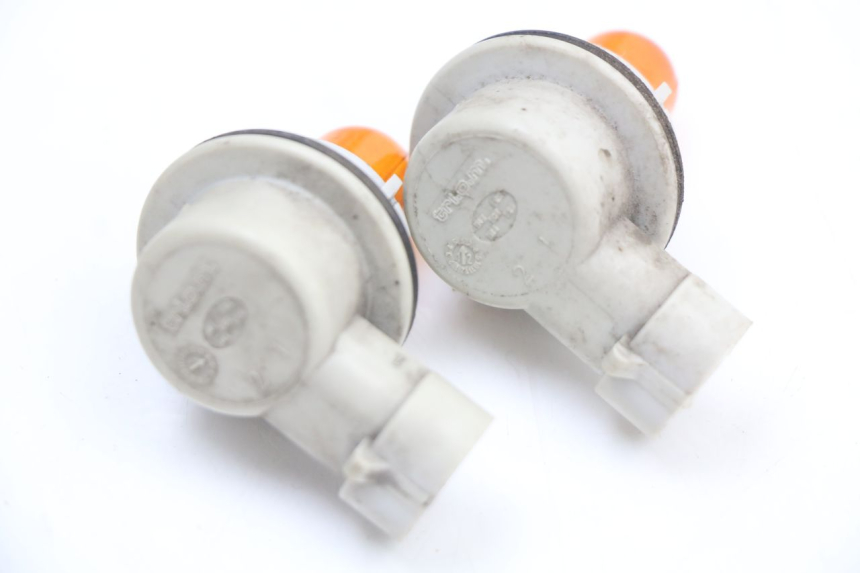 photo de SOPORTE DE BOMBILLA PIAGGIO X10 125 (2012 - 2017) - Otra perspectiva