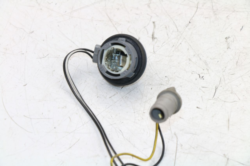 photo de PORTALAMPARAS PIAGGIO X8 STREET 125 (2006 - 2007) - Otra perspectiva