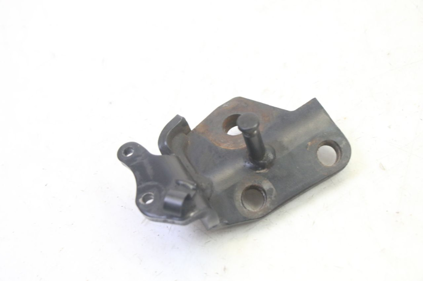 photo de SOPORTE DE PATÍN YAMAHA FZ6 N FAZER 600 (2004 - 2006) - Detalle de la pieza
