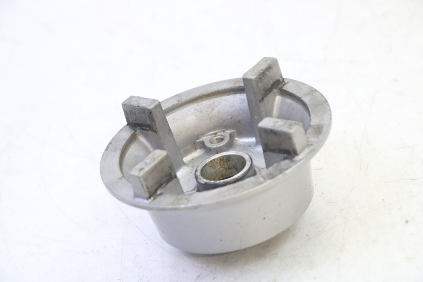 photo de Soporte de corona HYOSUNG GV AQUILA 125 (2000 - 2009) - Otra perspectiva