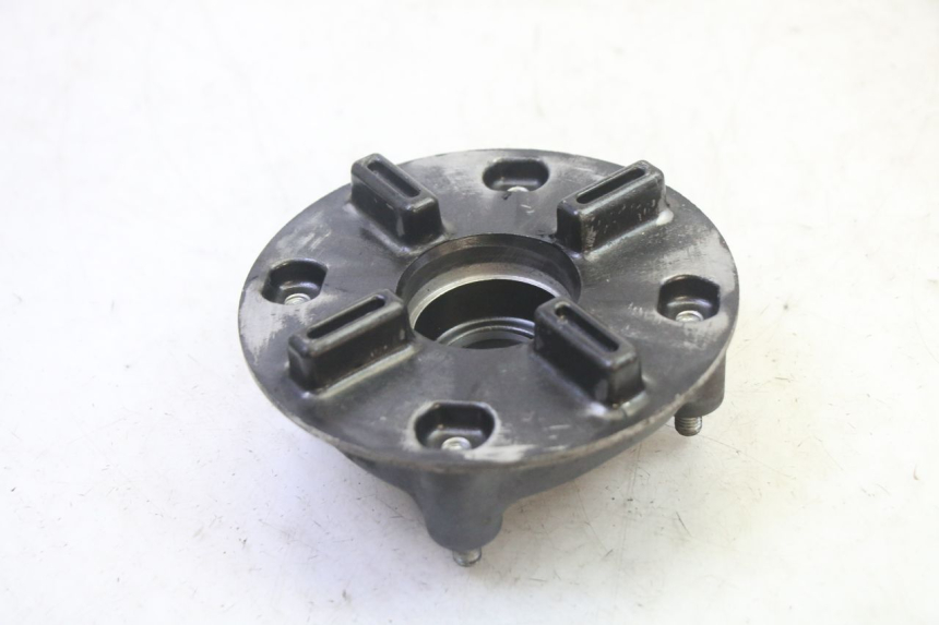 photo de CORONA SOPORTE HONDA CBF 125 (2009 - 2015) - Zoom estado de uso