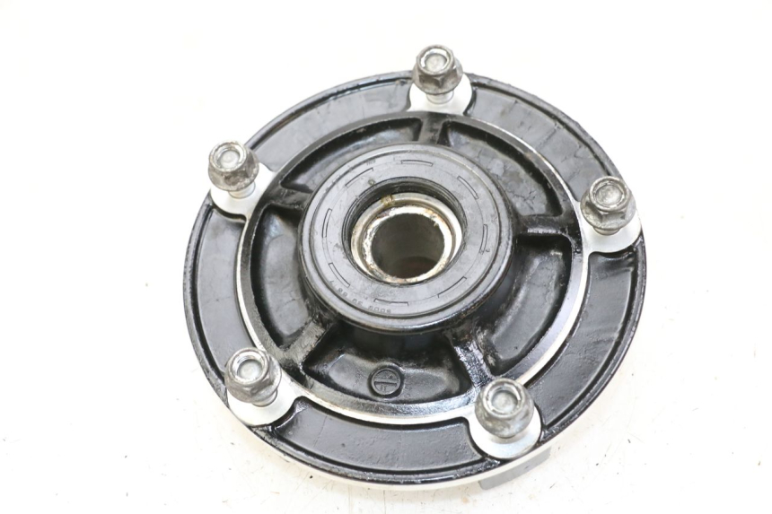 photo de CORONA SOPORTE SUZUKI GSR 750 (2011 - 2017) - Vista principal