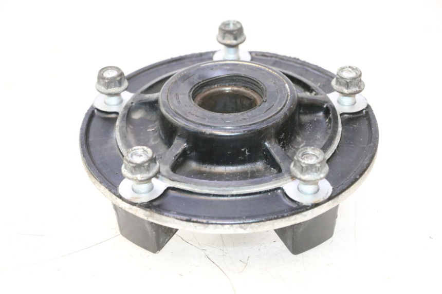 photo de CORONA SOPORTE SUZUKI GSR 600 (2005 - 2012) - Primer plano técnico