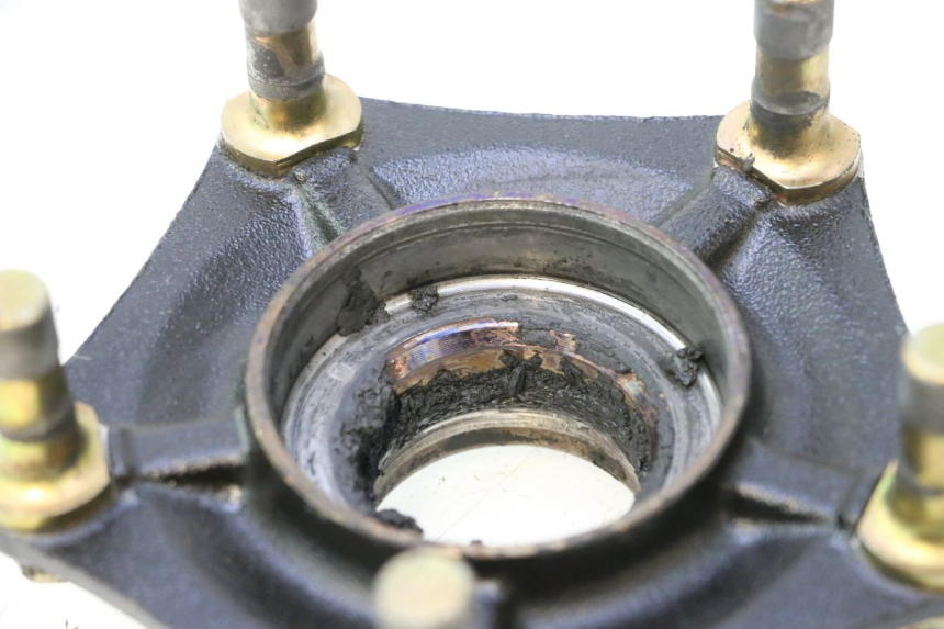 photo de CORONA SOPORTE HONDA ST PAN EUROPEAN 1100 (1990 - 2002) - Detalle de la pieza