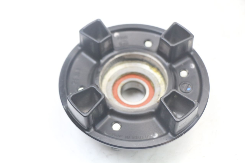 photo de SOPORTE DE CORONA KAWASAKI VERSYS ABS 650 (2015 - 2018) - Primer plano técnico