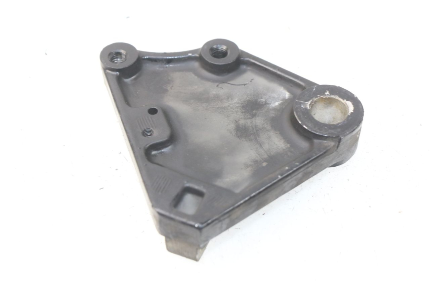 photo de SOPORTE PINZA TRASERO HYOSUNG COMET GTR 125 (2007 - 2014) - Zoom estado de uso