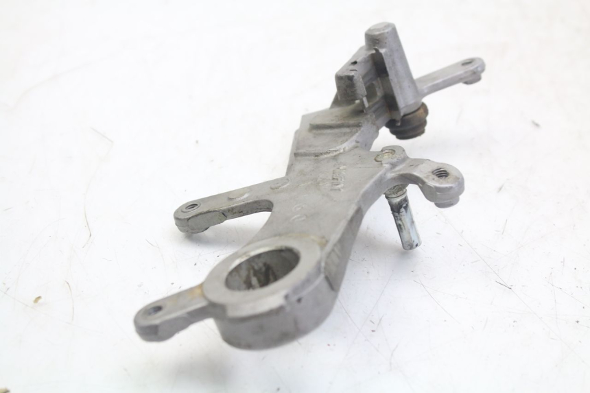 photo de SOPORTE PINZA DE FRENO TRASERO HONDA CRF 250 (2010 - 2013) - Detalle de la pieza