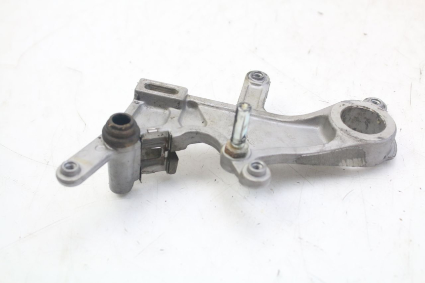 photo de SOPORTE PINZA DE FRENO TRASERO HONDA CRF 250 (2010 - 2013) - Otra perspectiva