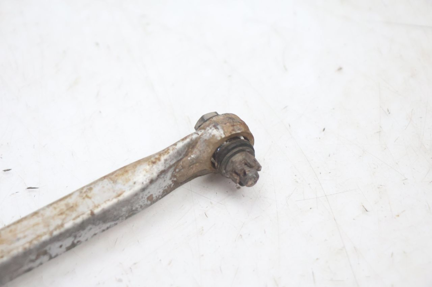photo de SOPORTE PINZA TRASERO SUZUKI DR S 600 (1985 - 1989) - Zoom estado de uso