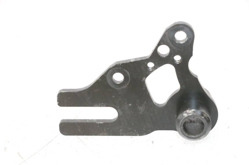 photo de SOPORTE PINZA TRASERO RIEJU MRT PRO SUPERMOTARD 50 (2007 - 2018) - Detalle de la pieza
