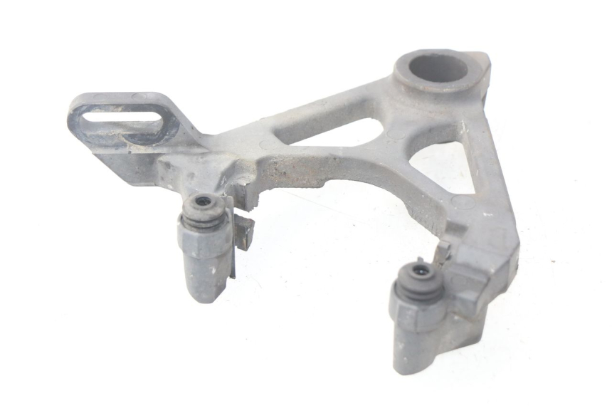 photo de SOPORTE PINZA TRASERO YAMAHA TDM ABS 900 (2002 - 2014) - Otra perspectiva