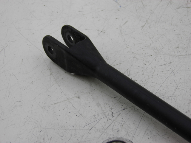 photo de SOPORTE PINZA TRASERO TRIUMPH TROPHY 1200 (1996 - 2003) - Primer plano técnico